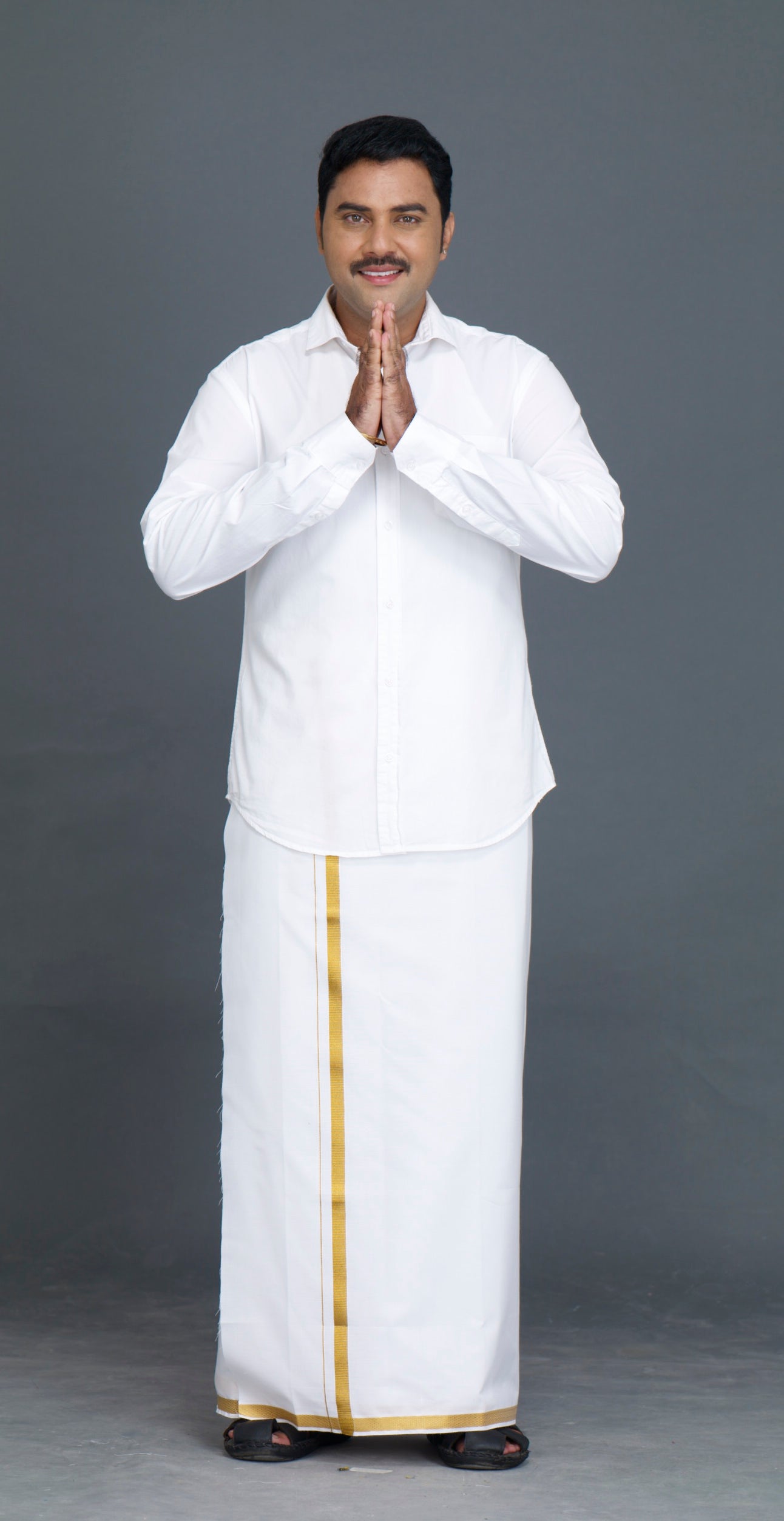 Jari 30K White Dhoti (10 Combo Dhotis)- 2MTR
