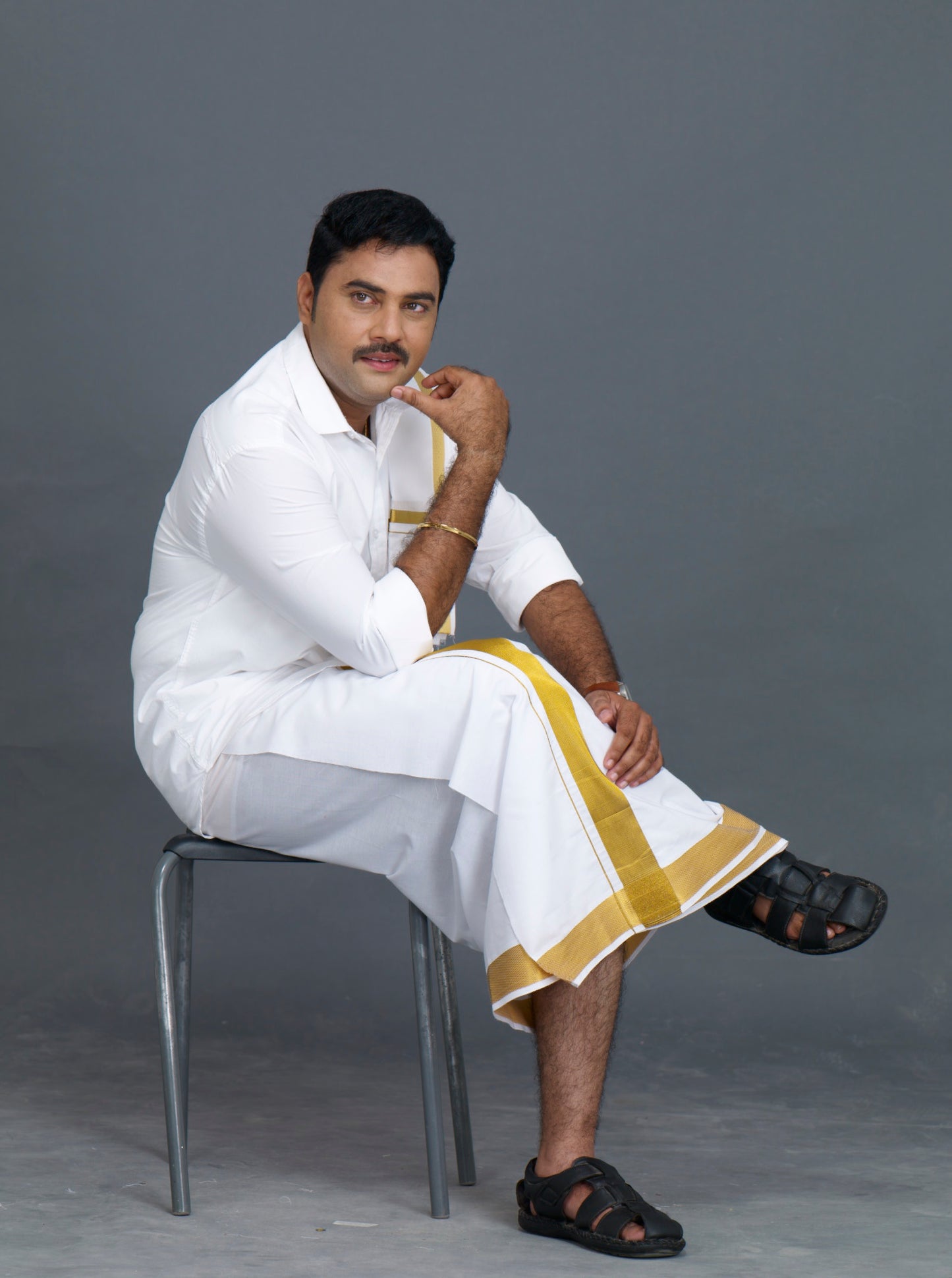 Jari White 100k Dhoti - 2mtr