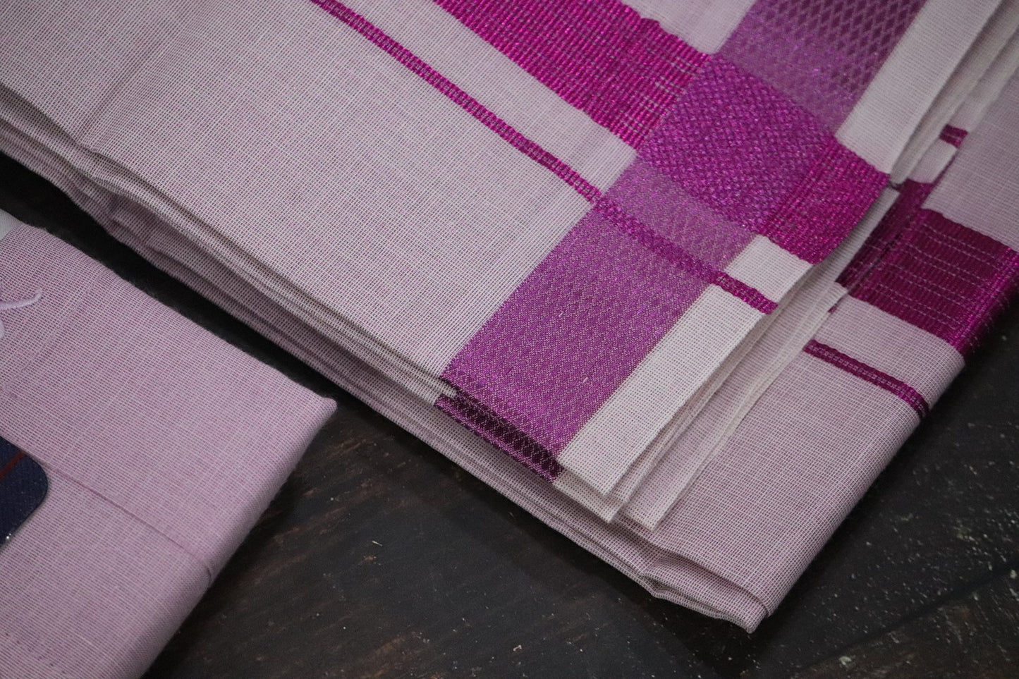 Tissue Deluxe Dark Pink Matching Set