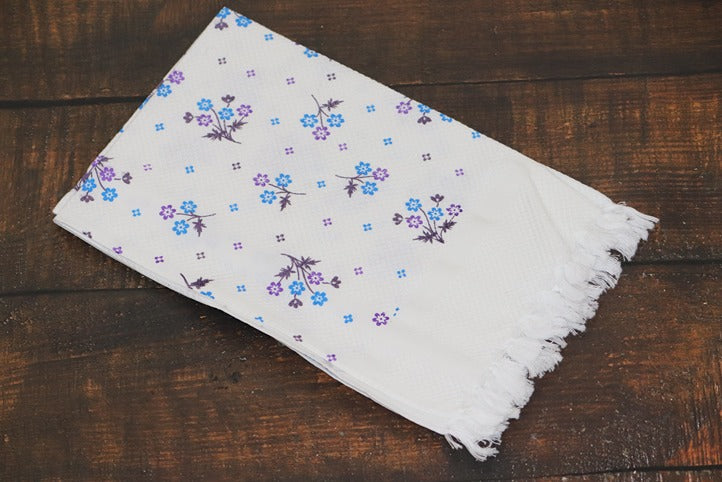 Oscar White Print Towel (Size 30x60)