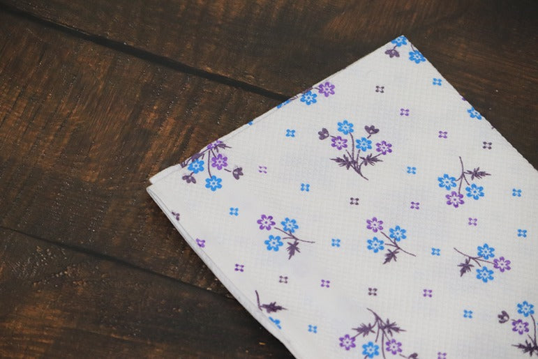 Oscar White Print Towel (Size 30x60)