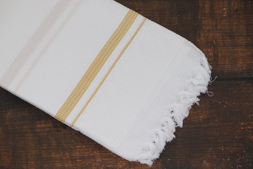 Mayura White Towel (Size 30x60)