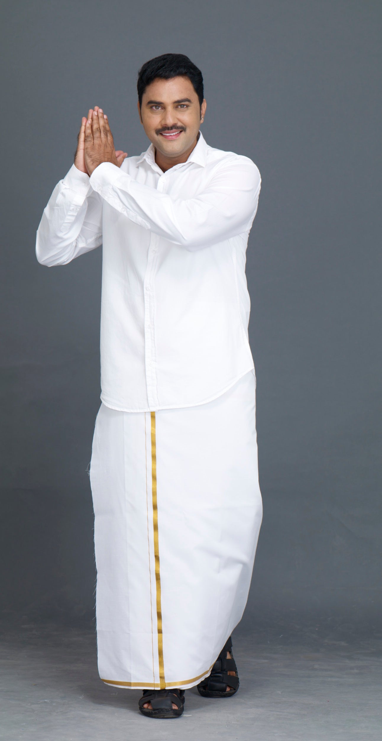 Jari 20k White Dhoti - 2mtr